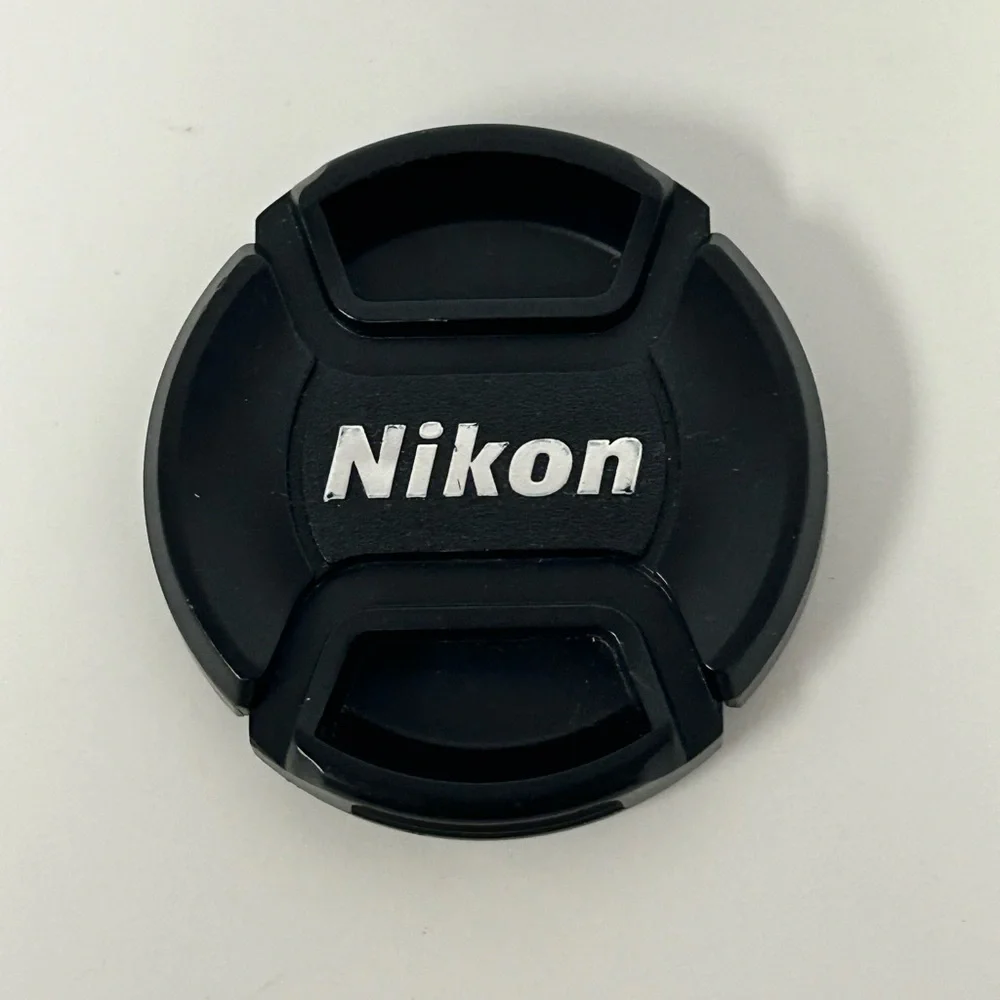 Nikon 18-55mm f/3.5-5.6G VR AF-S DX Nikkor Zoom lens